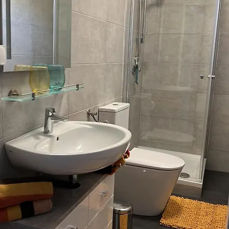 Winzerhaeuschen Kern